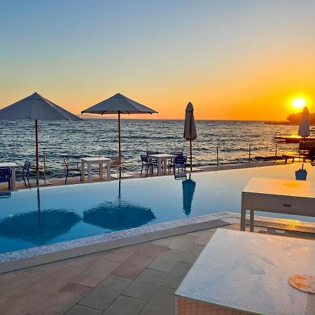 Luxury Two-Floor Apartment In Petrcane With Garden And Pool Kültér fotó