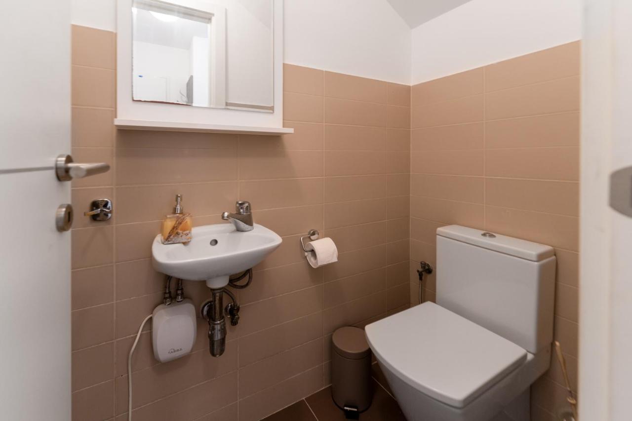 Luxury Two-Floor Apartment In Petrcane With Garden And Pool Kültér fotó