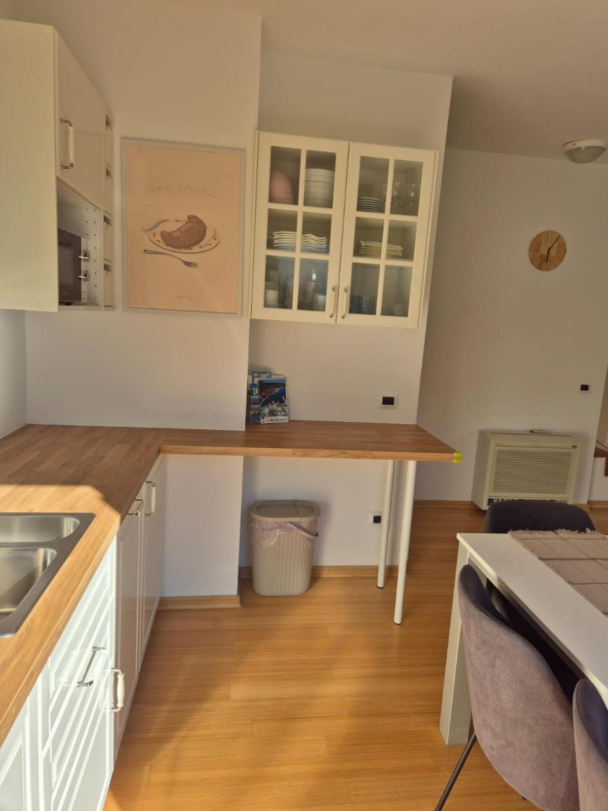 Luxury Two-Floor Apartment In Petrcane With Garden And Pool Kültér fotó