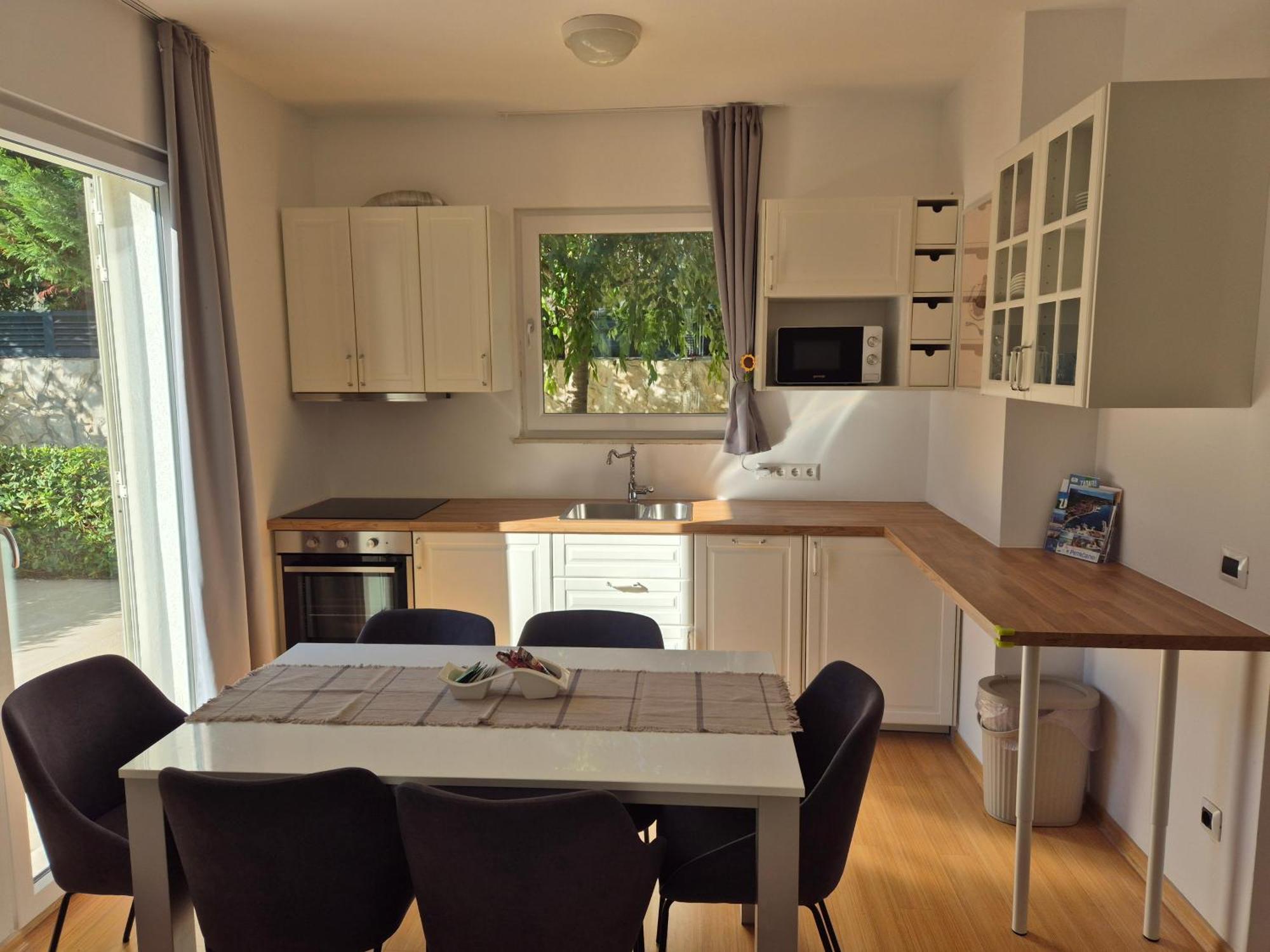 Luxury Two-Floor Apartment In Petrcane With Garden And Pool Kültér fotó