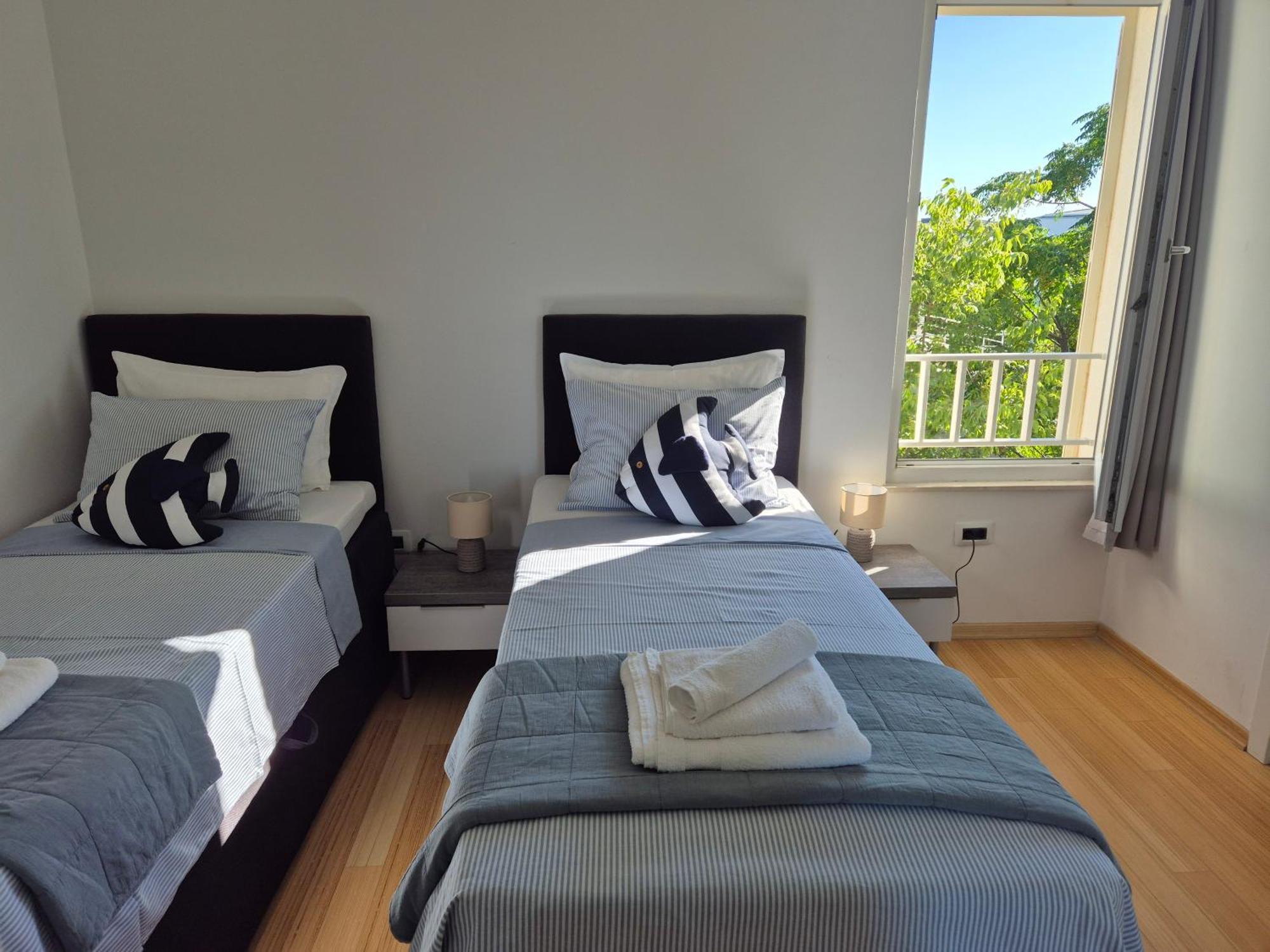 Luxury Two-Floor Apartment In Petrcane With Garden And Pool Kültér fotó